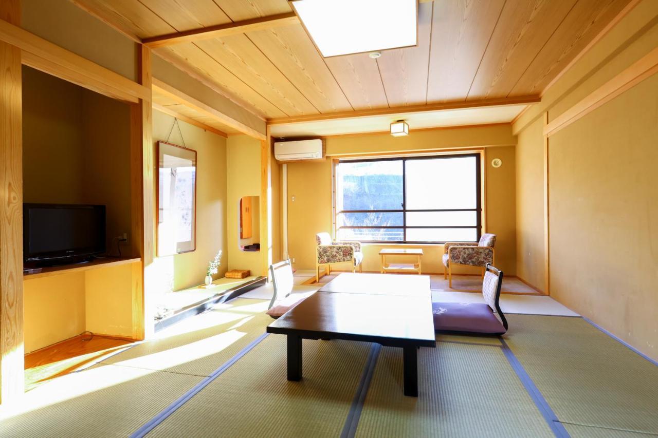 Shibu Hotel Yamanouchi  Exteriör bild