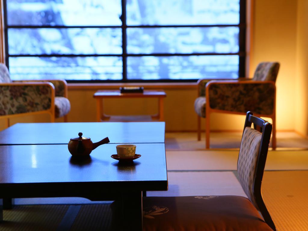 Shibu Hotel Yamanouchi  Exteriör bild