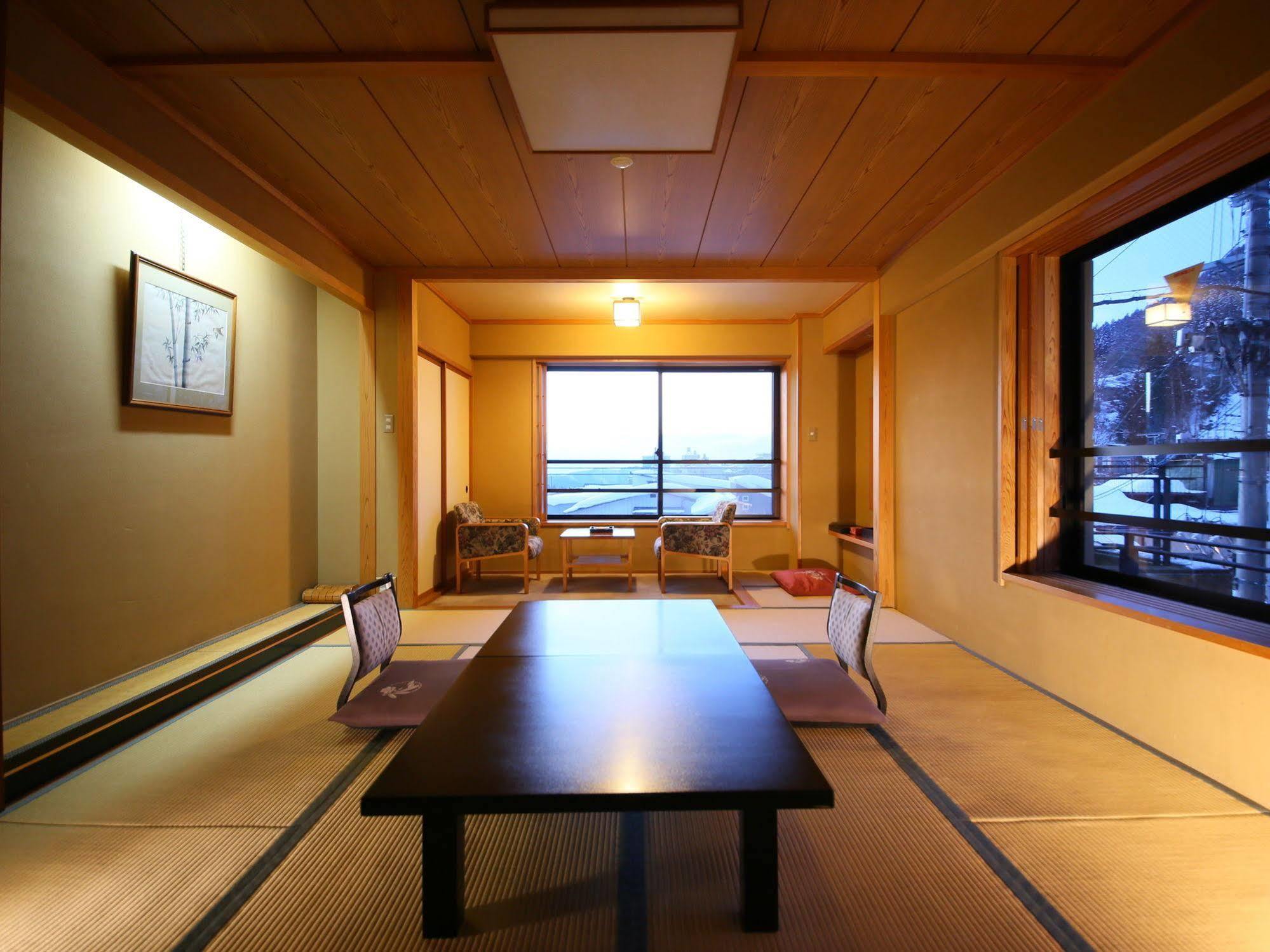 Shibu Hotel Yamanouchi  Exteriör bild